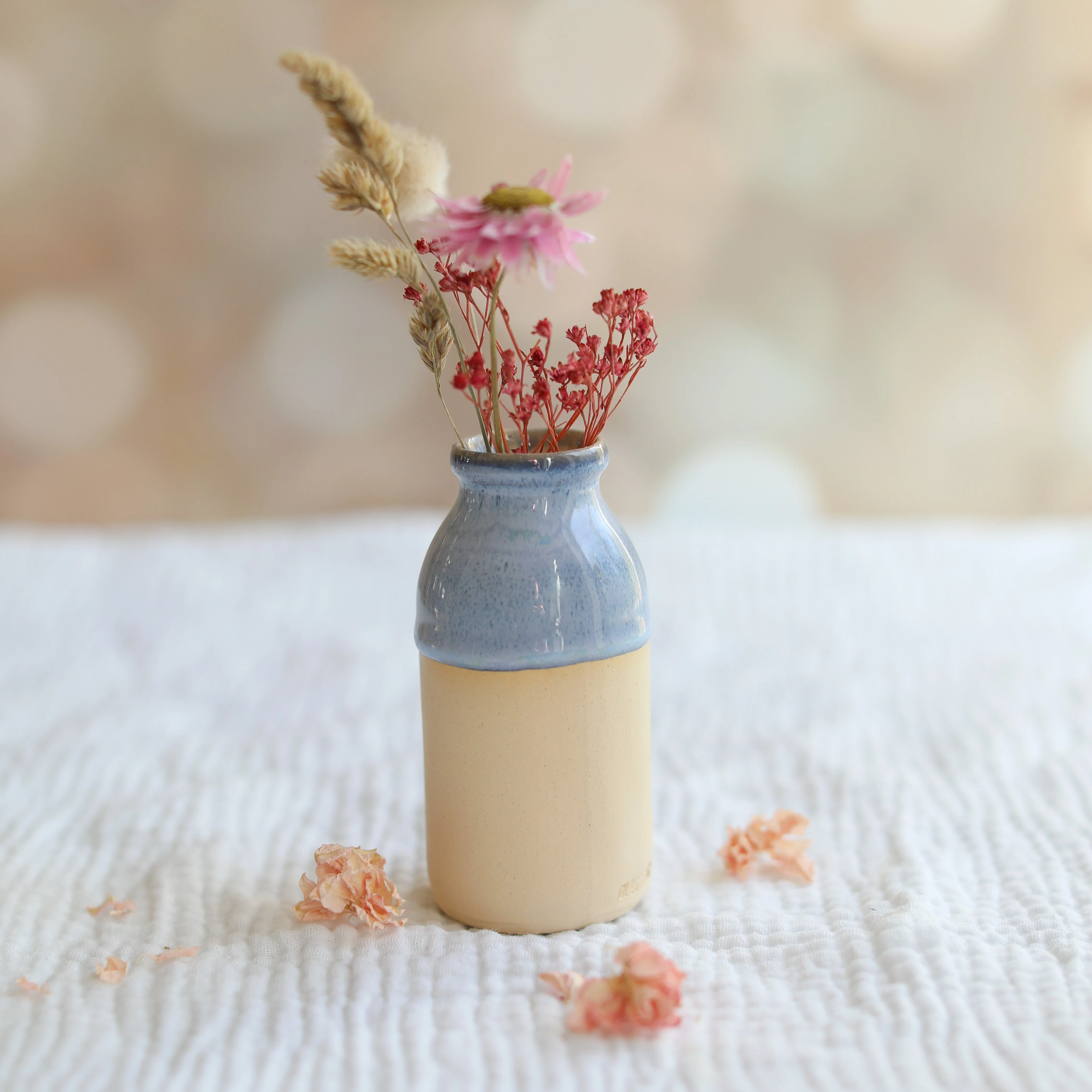 Ceramic Milk Bottle Vase Wholesale Offer - Image 2